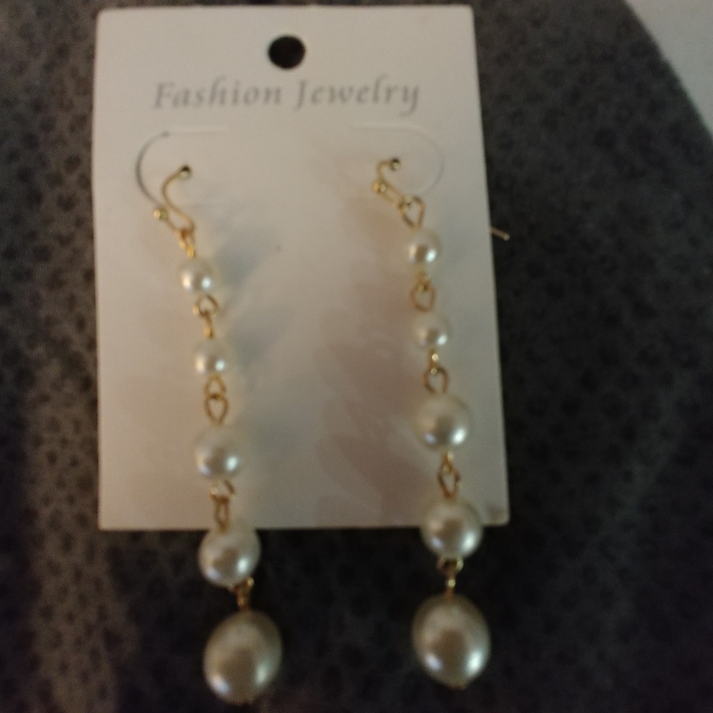 earring
